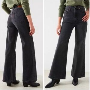 Levi’s Premium Ribcage High Rise Wide Leg Jeans, Size 29x34